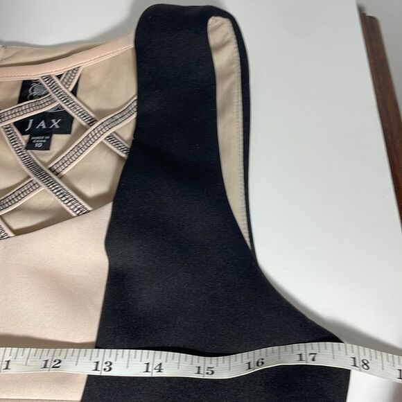 JAX Black and Pink/Nude Panel Bodycon Crisscross Neckline Dress Size 10 - Picture 12 of 12